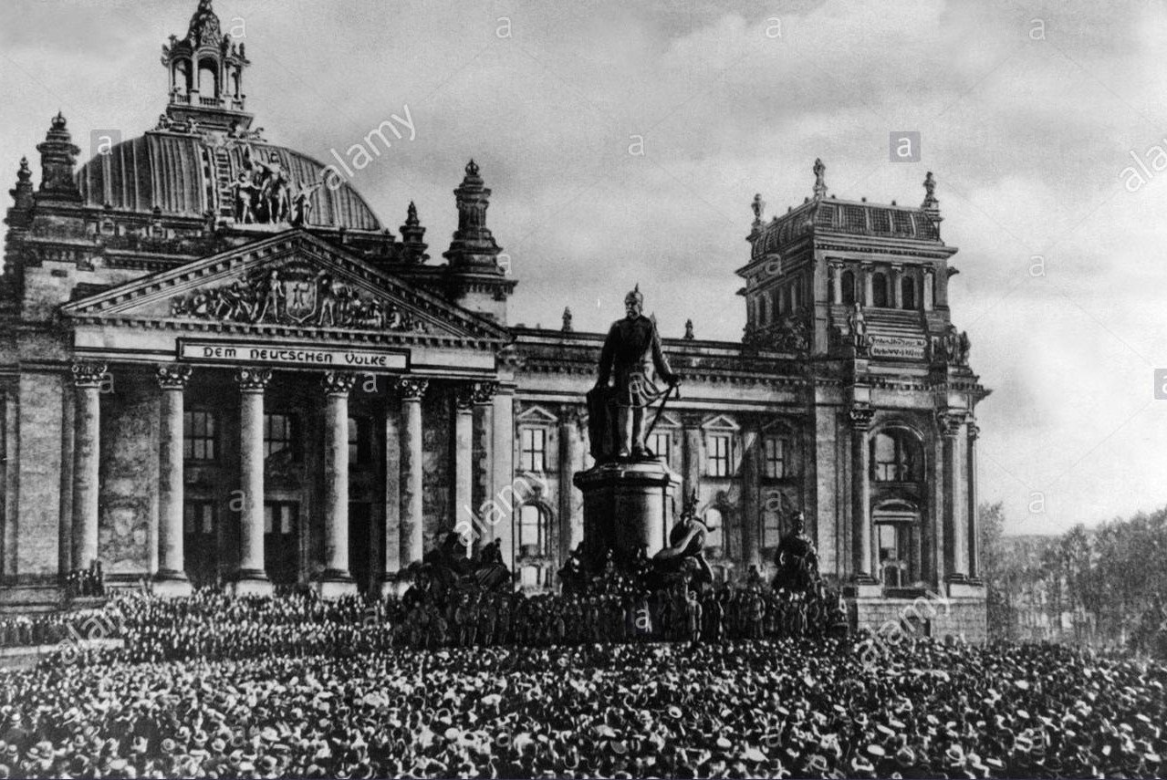 This Day in History - 9th November - DU EXPRESS